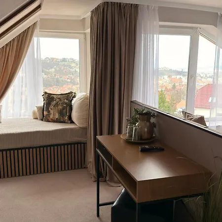 Guest house Casa Cristina 3*